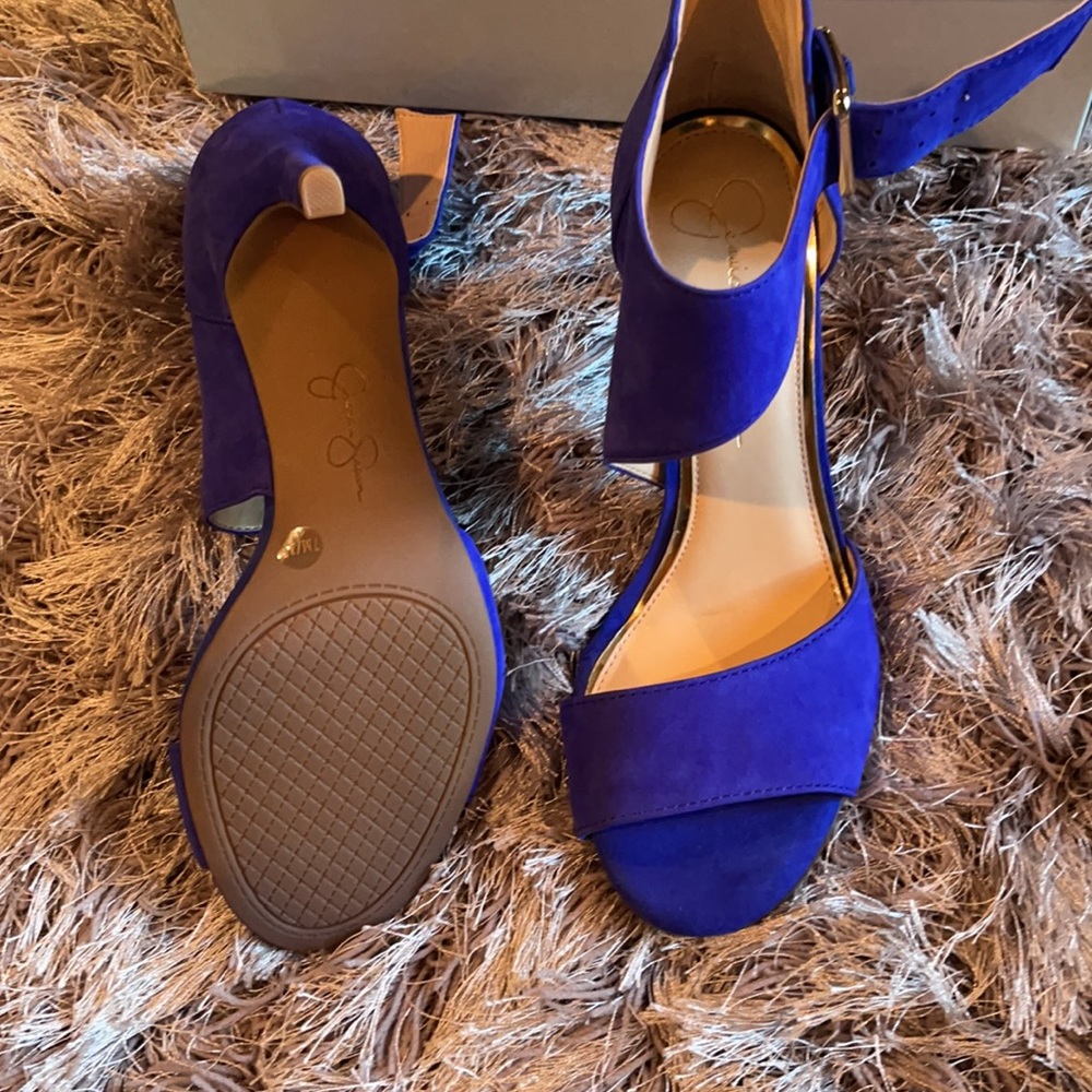 Jessica Simpson heels - Picture 3 of 3
